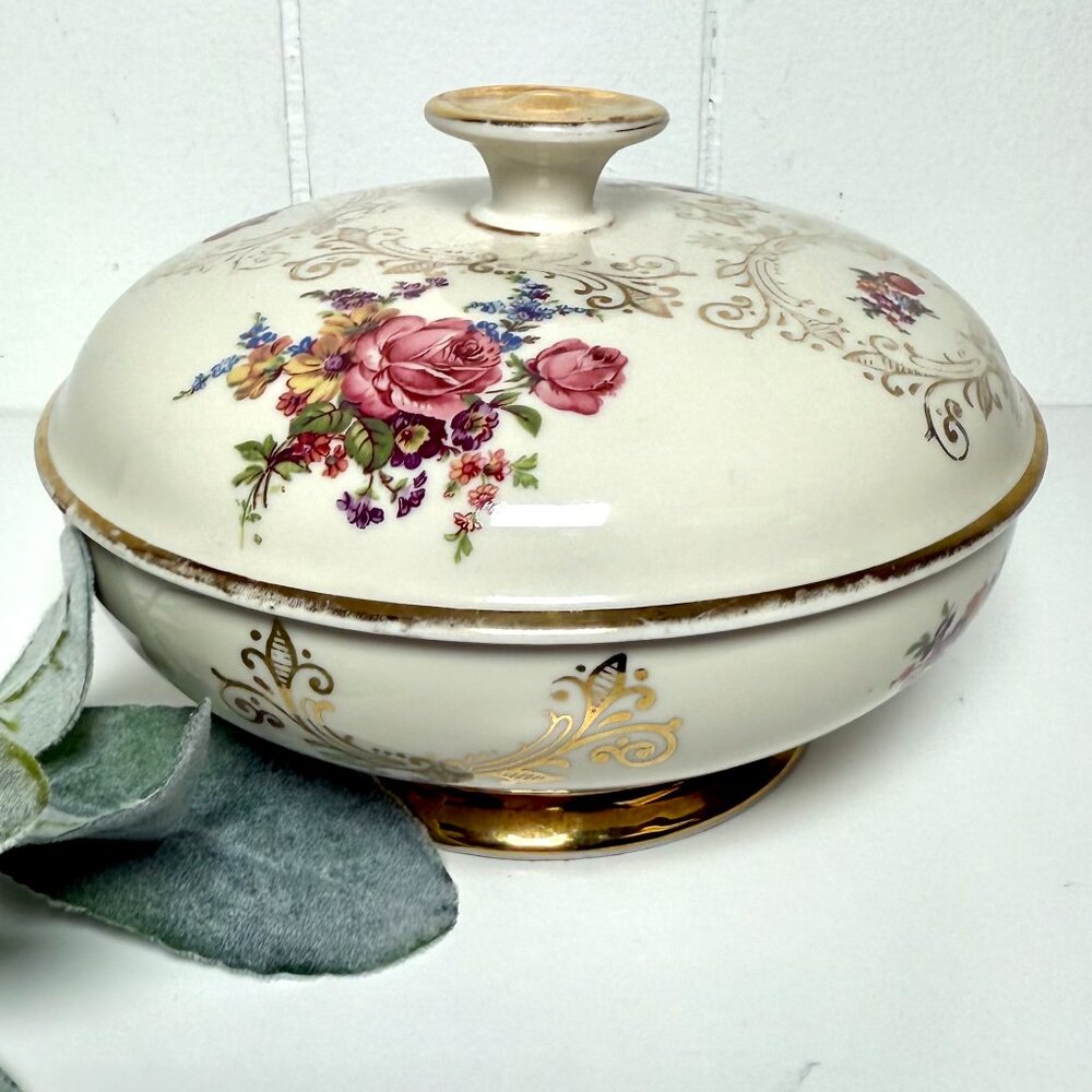 Vintage German Porcelain Covered Dish Dusting Powder Dish Trinket Dish - Picture 2 of 10